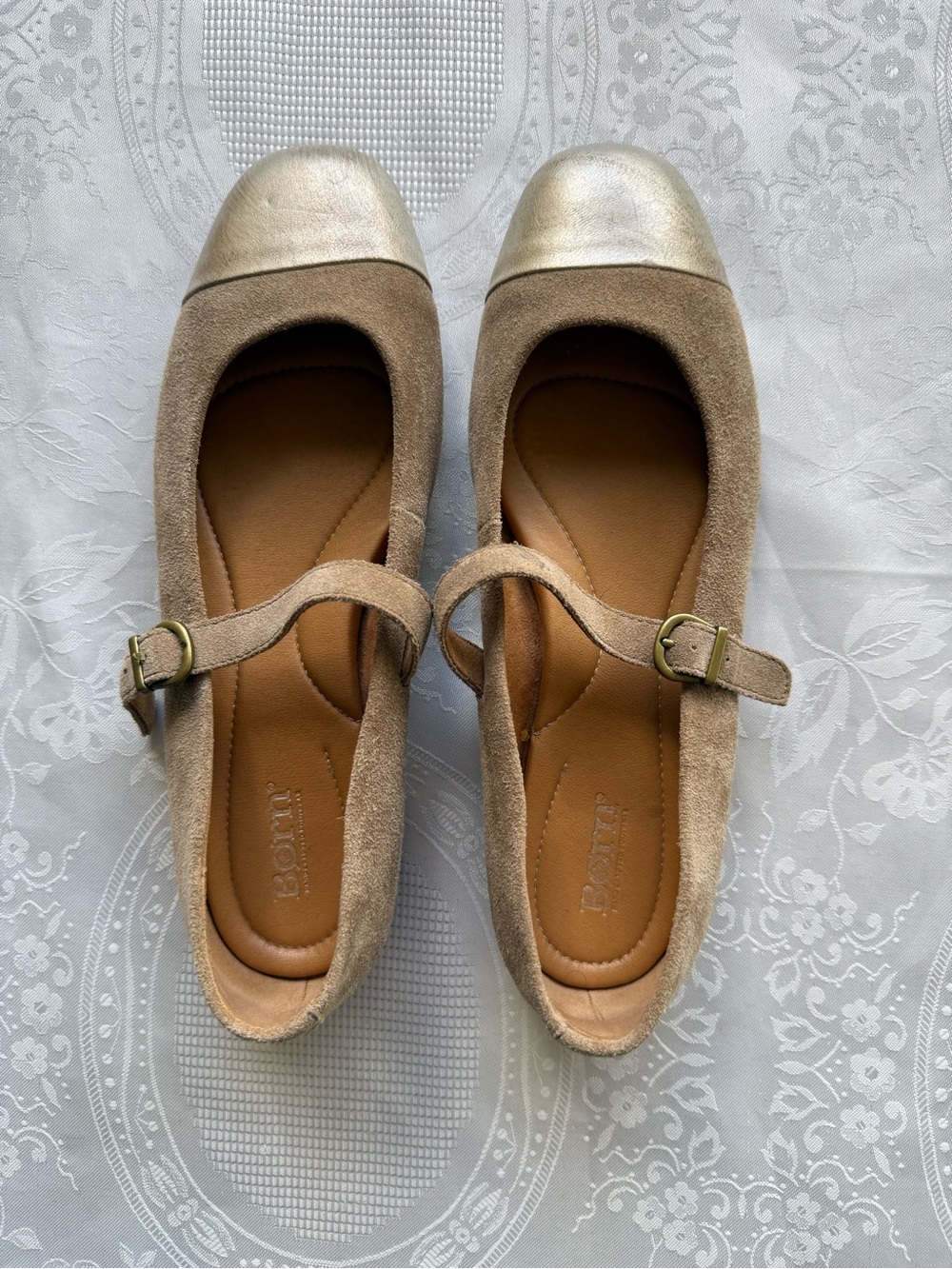 Born Taupe Suede Mary Jane Flats Loafers Shoes Metallic Gold Cap Women’s 10M